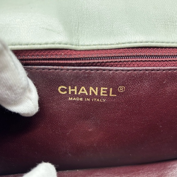 QUILTED LAMBSKIN 2-TONE FLAP BAG - Picture 13 of 16